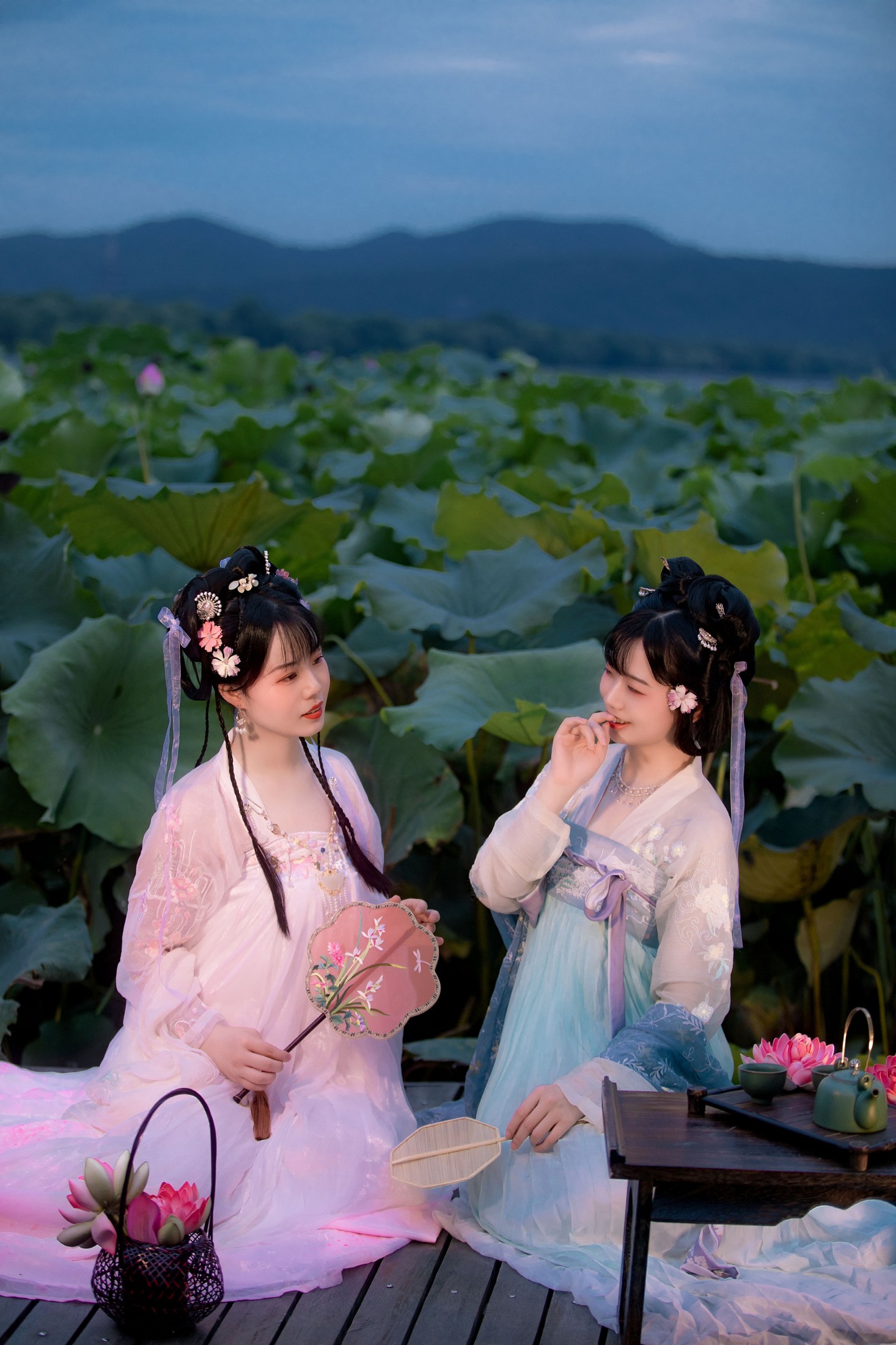 乌啾啾 僵僵 – 《赏荷》[24P]-图云谷