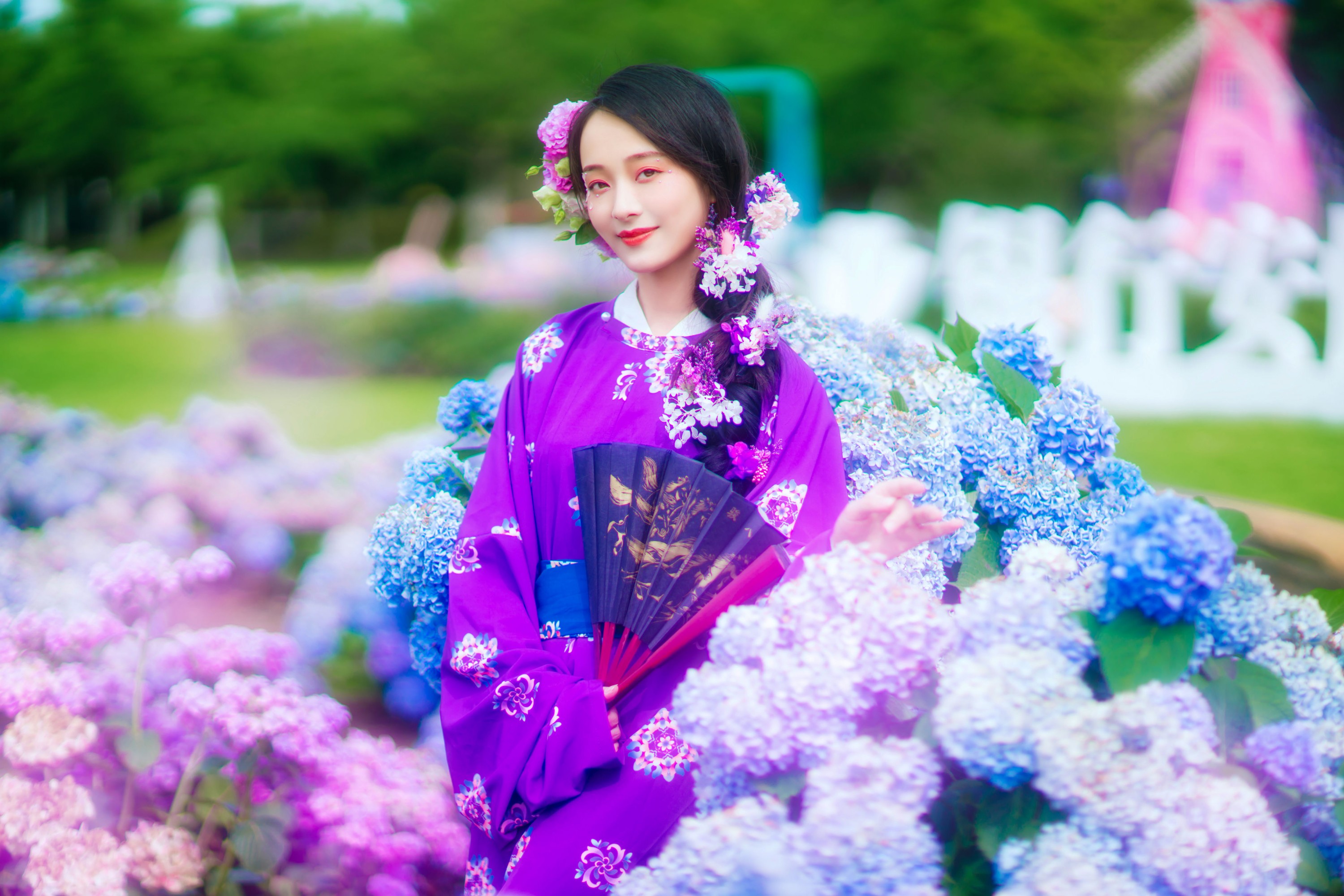 欢欢 – 《紫色初夏》[35P]-图云谷