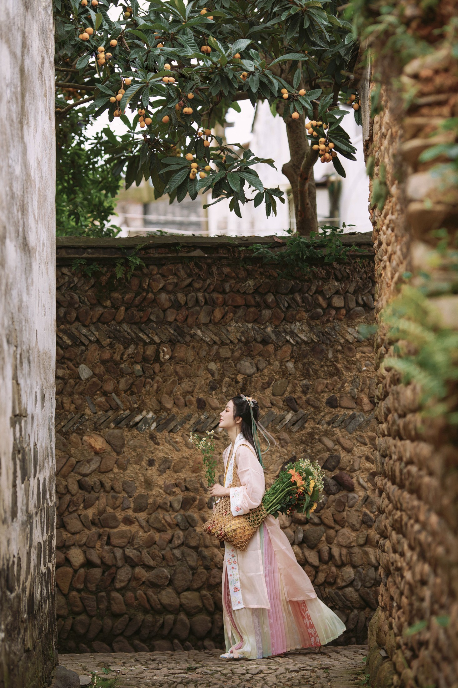 一枝陶然  – 《卖花姑娘》[26P]-图云谷