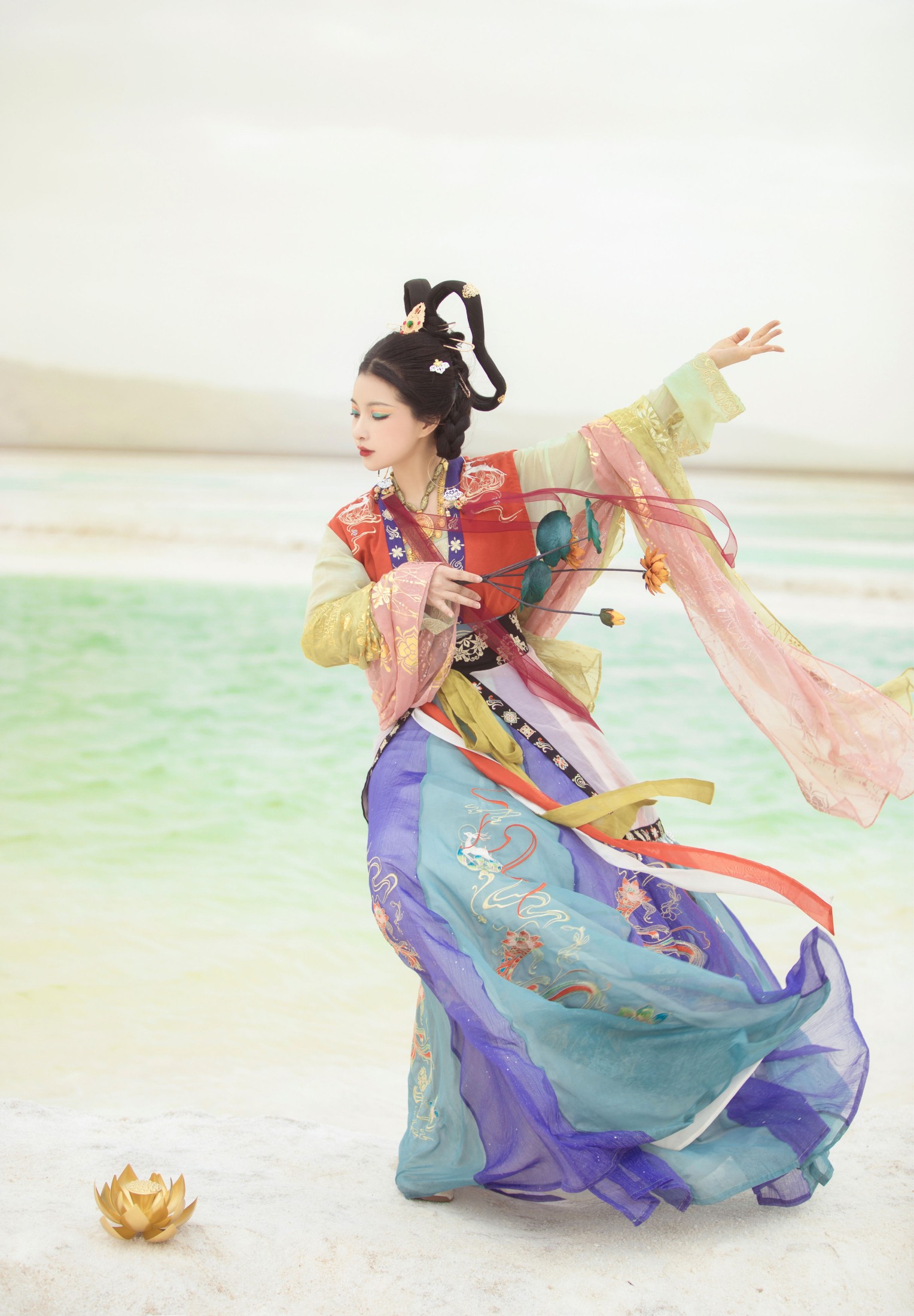 猪系少女日 – 《飞天》[18P]-图云谷
